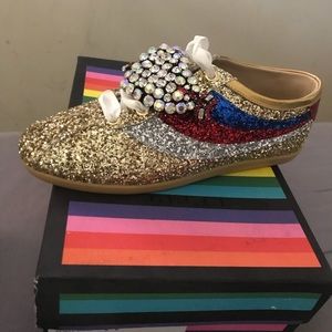 Women’s Gucci sneaker